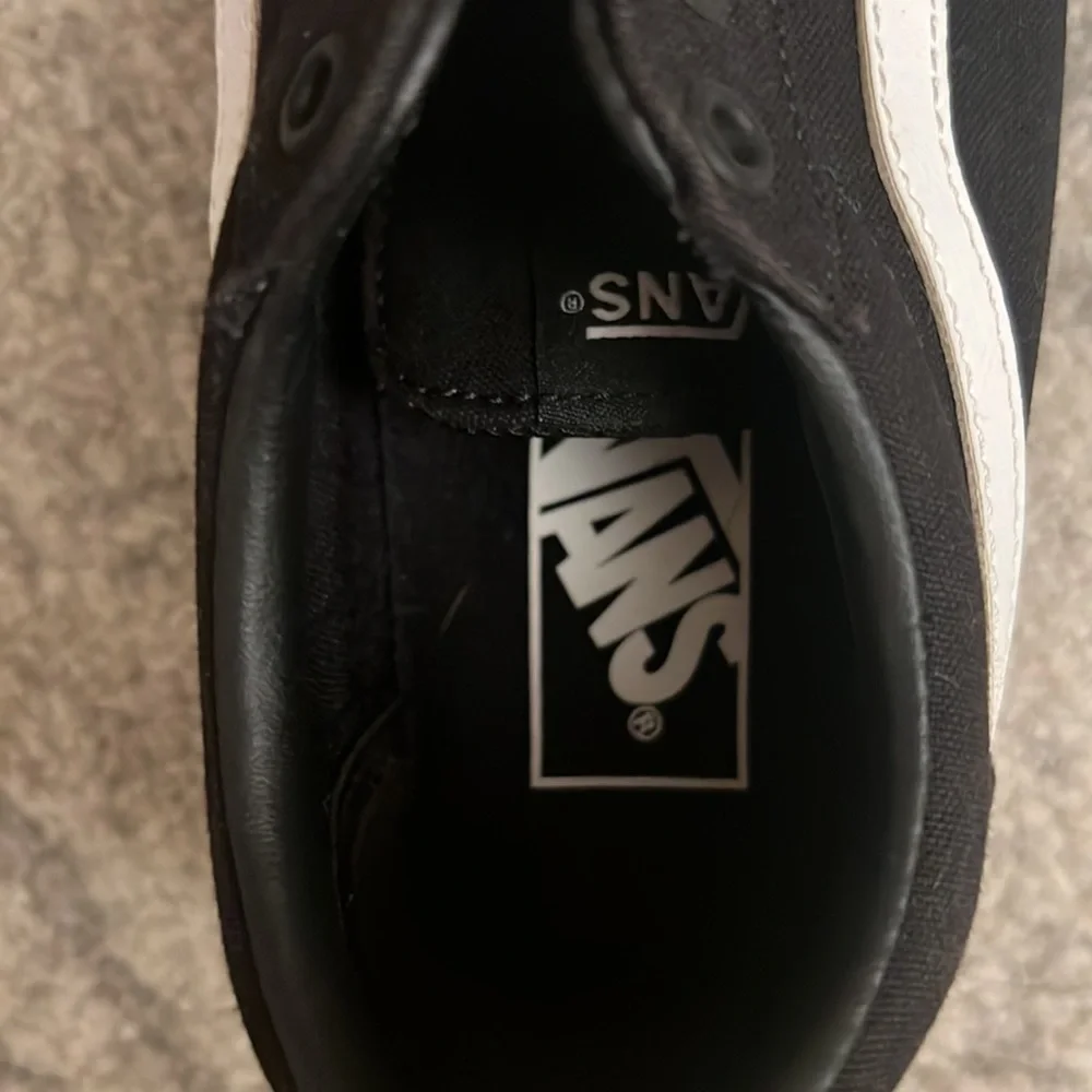 Vans shoes - Picture 4 of 8